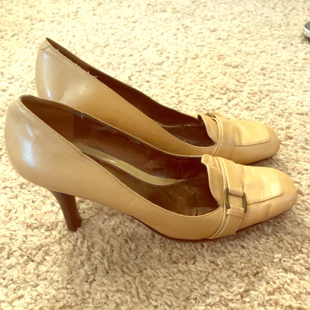 Cream shoes